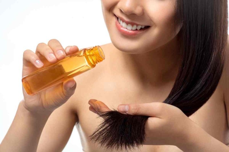 Как использовать минеральное масло для волос